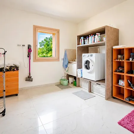 Tenuta Ronco Relais * Аграте-Контурбия
